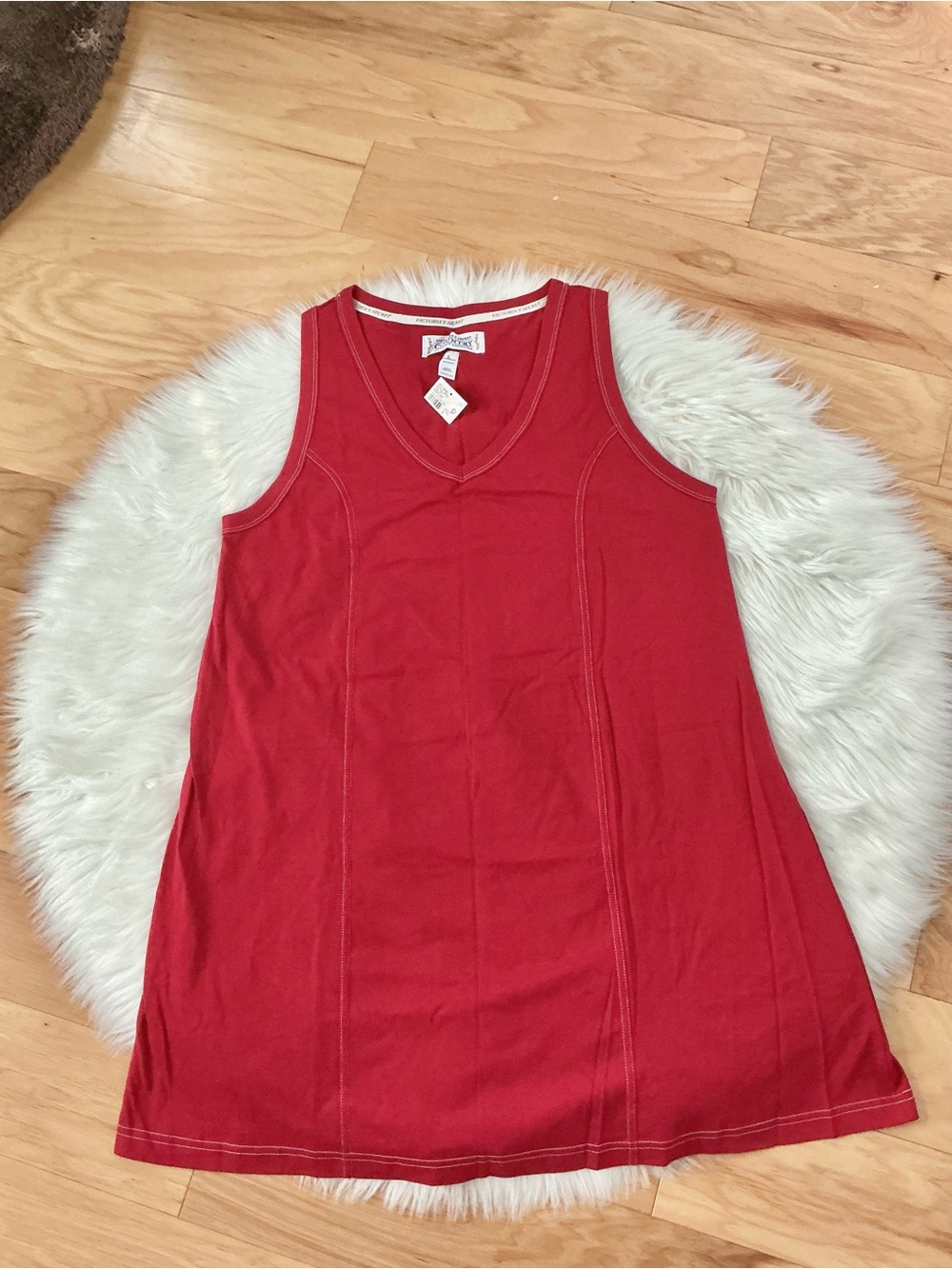 NWT Vintage Victoria's Secret Country Red V-Neck Sleeveless Cotton Night Dress